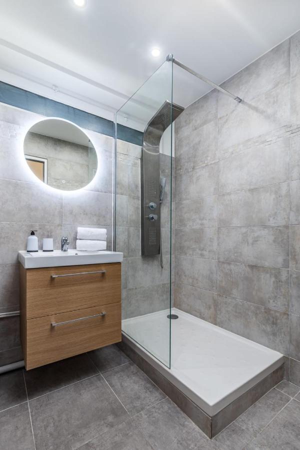 The Grand Paris Appart Hotel Villejuif Bagian luar foto